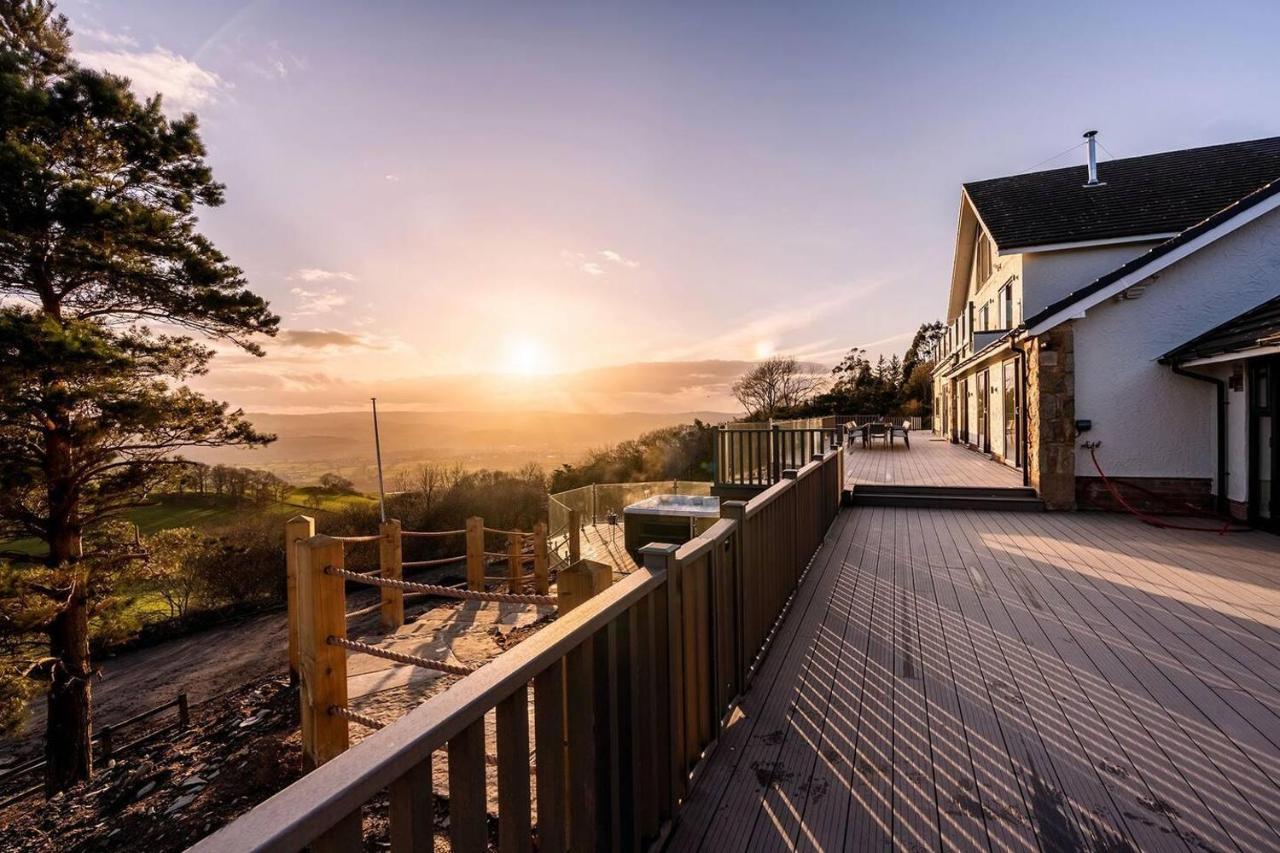 Clwyd Gate Manor Pool Sauna Hottub Cave Wales Ruthin Dış mekan fotoğraf