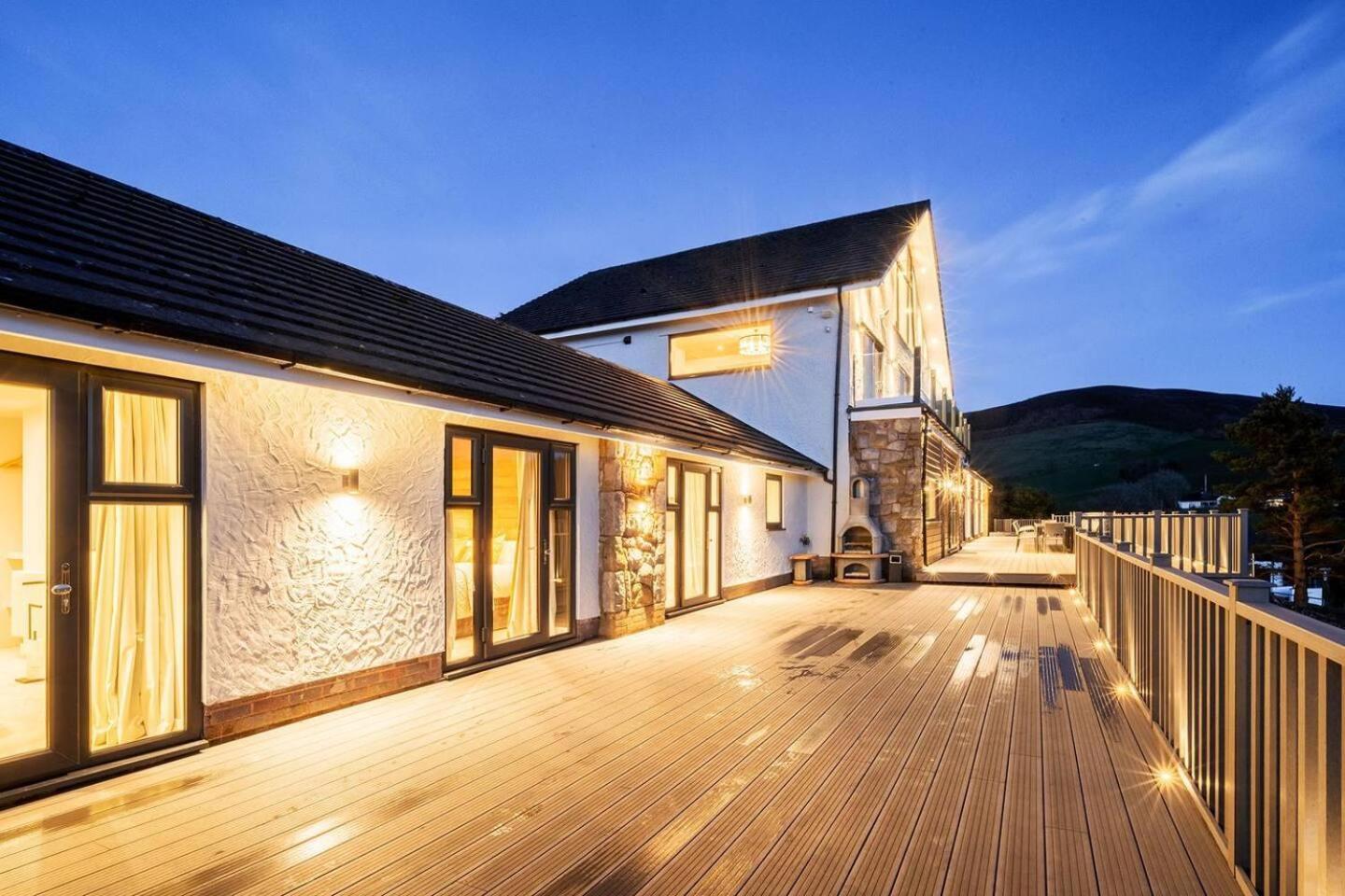 Clwyd Gate Manor Pool Sauna Hottub Cave Wales Ruthin Dış mekan fotoğraf